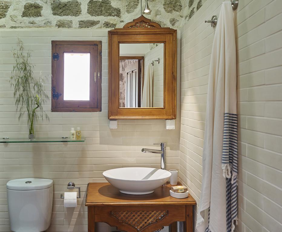 Helios Garden Boutique Apartments Rhodes City Екстер'єр фото