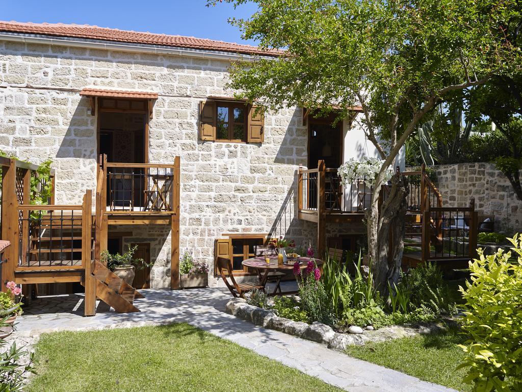 Helios Garden Boutique Apartments Rhodes City Екстер'єр фото